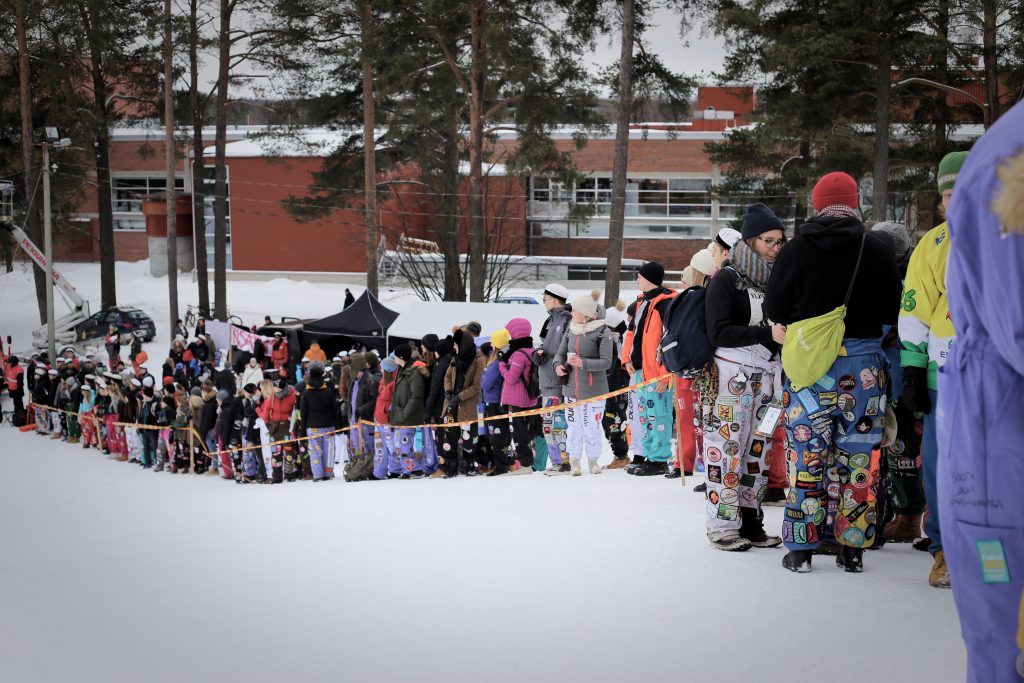 Oulun ylioppilaslehti 2017.