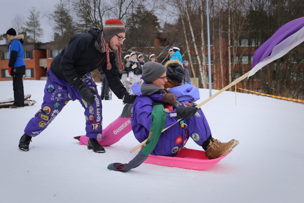 Oulun ylioppilaslehti 2017.