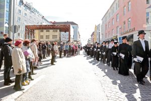 Oulun ylioppilaslehti 2017.