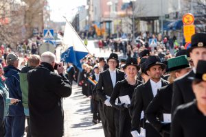 Oulun ylioppilaslehti 2017.