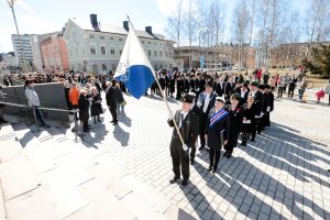 Oulun ylioppilaslehti 2017.