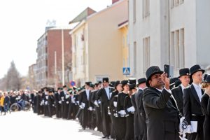 Oulun ylioppilaslehti 2017.