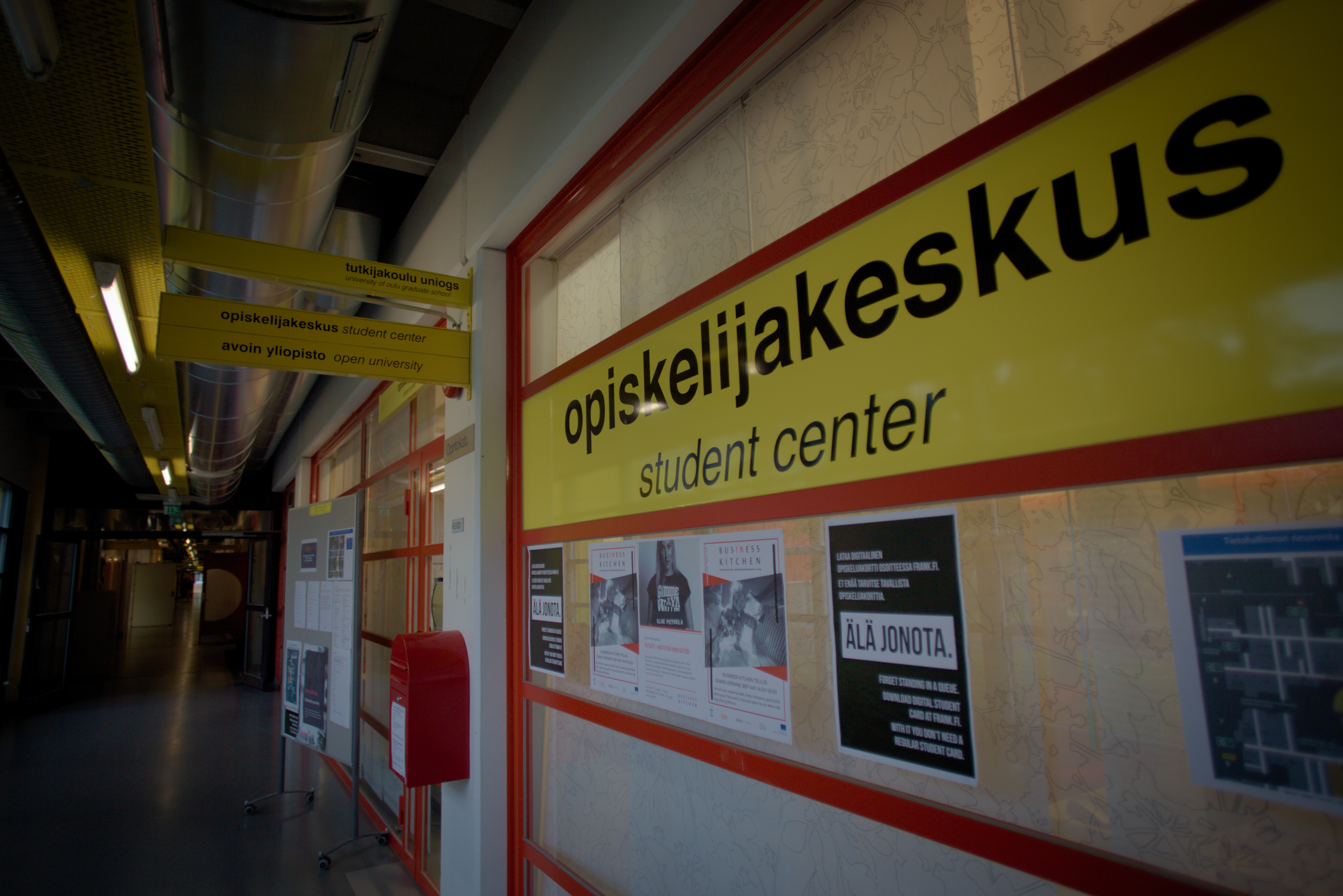 Tarvitsetko opintosuoritusotetta? Suuntaa lähipalvelupisteelle, älä Opiskelijakeskukseen
