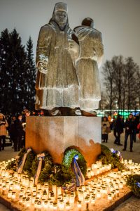 Oulun ylioppilaslehti 2017.