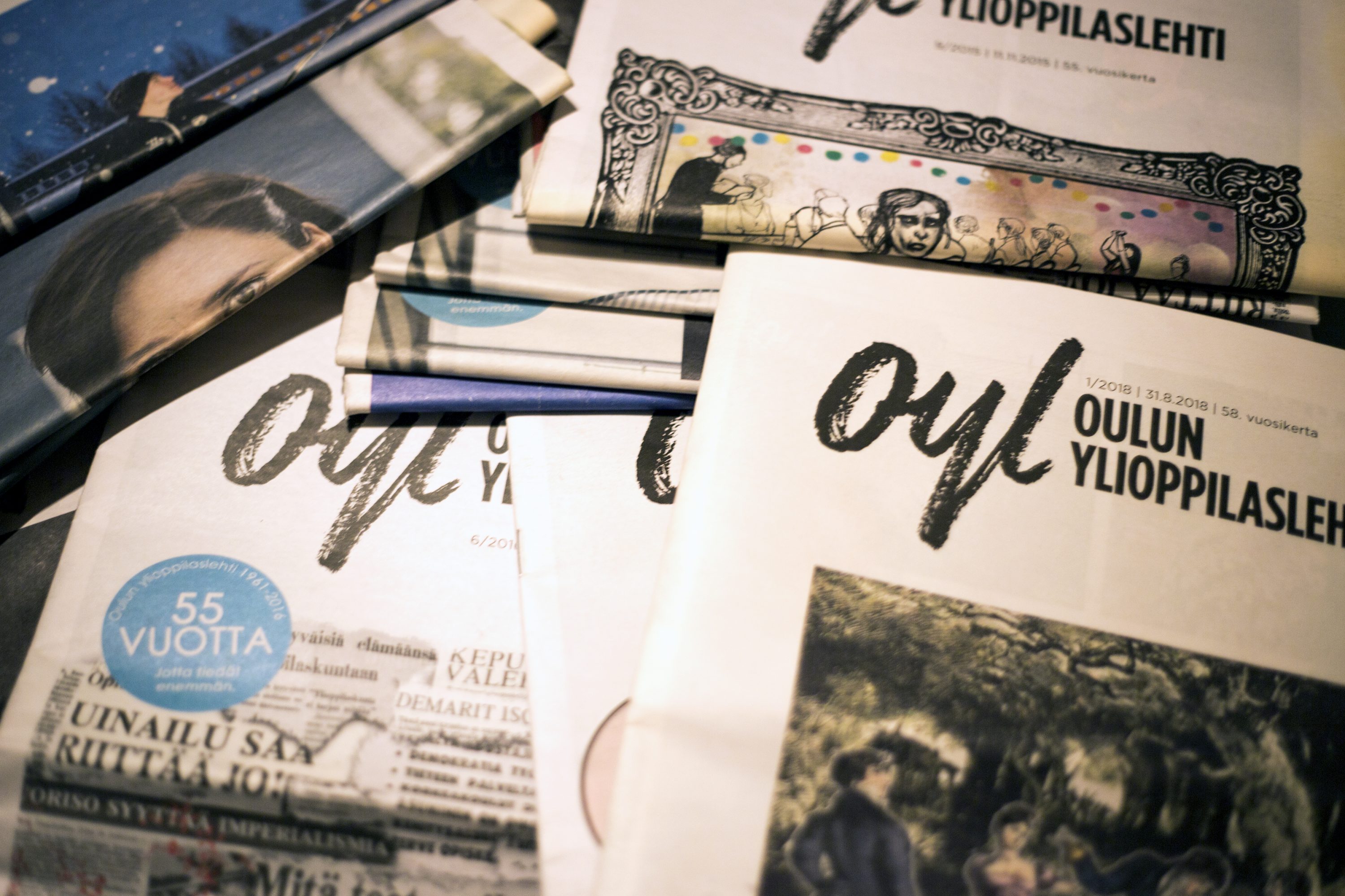 The Oulu Student Magazine's regular print edition was published until the end of 2016. The first issue was published in 1961.